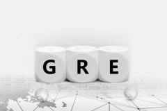 在GRE考试的备考过程中，掌握高效的阅读技巧至